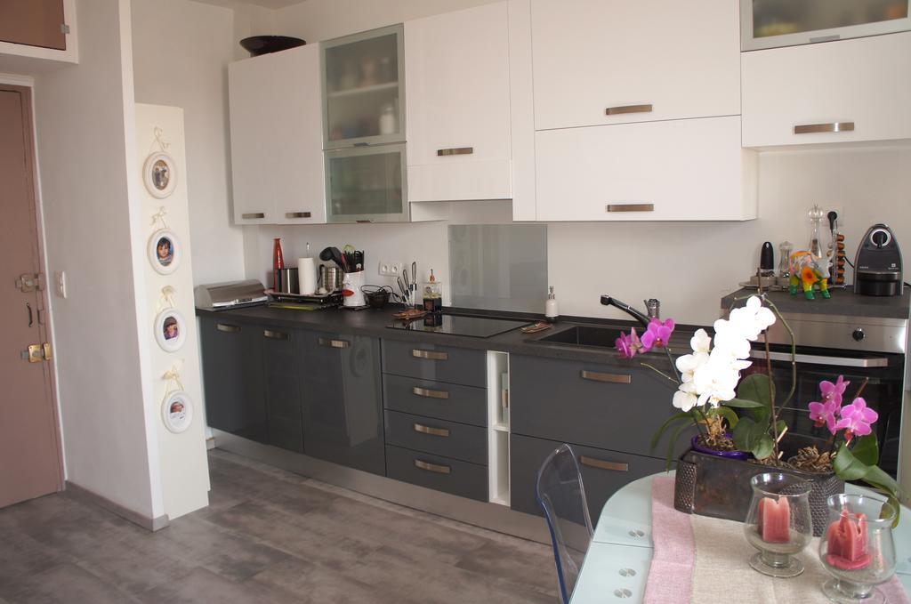 Le Louvre Apartment Ментона Екстериор снимка